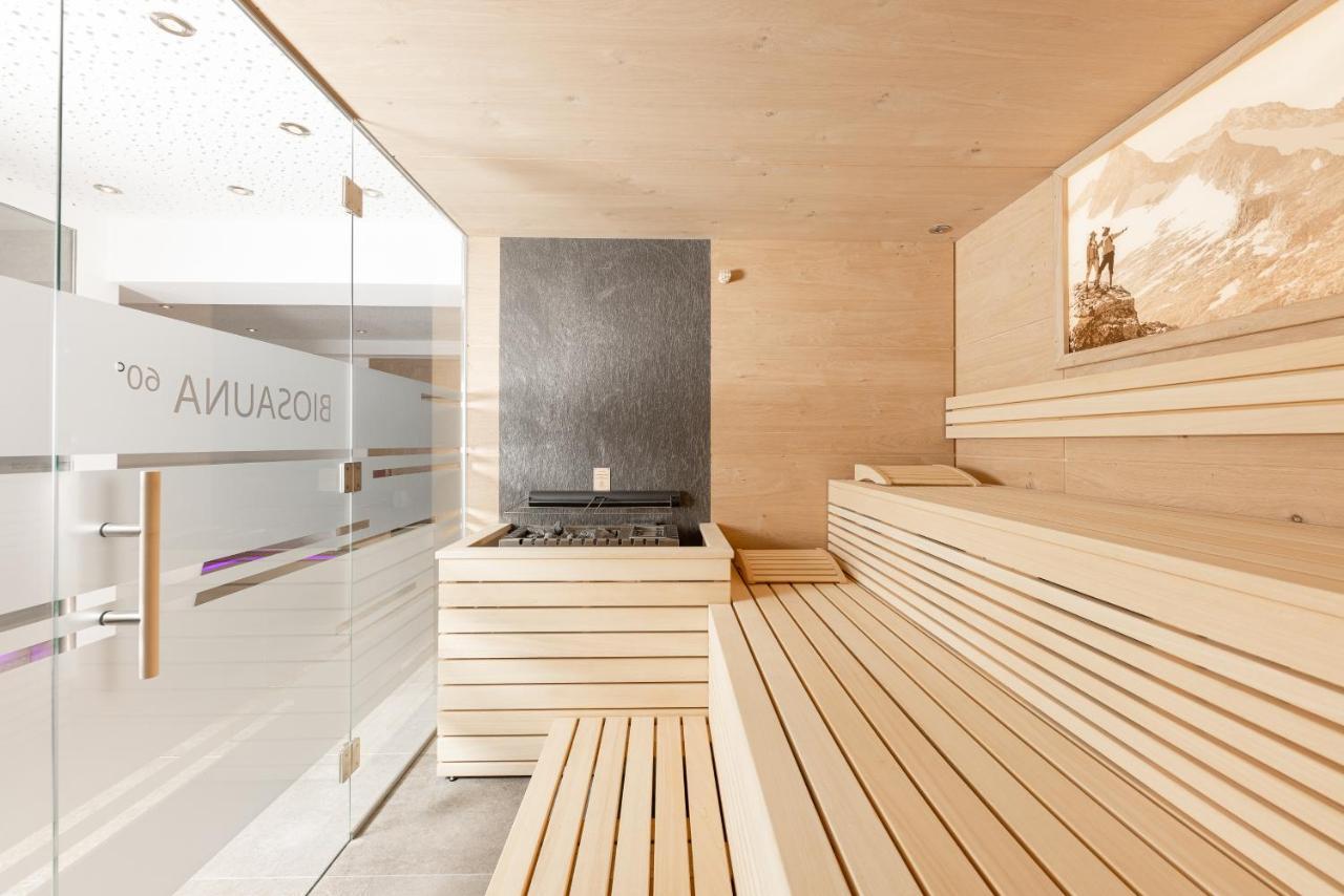 Hotel Alphof Stubaital Fulpmes Exterior photo